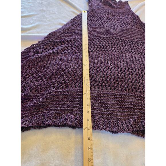 Simply Noelle Burgundy Crochet Poncho NWT  One Size - Picture 5 of 9